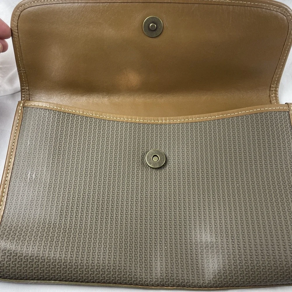 Charles‎ Jourdan Brown Clutch Pouch Bag w Lock Keys Magnetic Zip Closure Japan